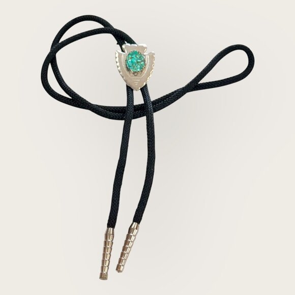 Silver Tone Southwest Arrowhead Turquoise Bolo Tie Necklace Southwestern - Picture 1 of 5